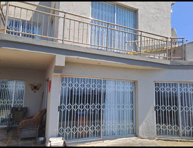 4 BEDROOM HOUSE FOR SALE IN RAMSGATE